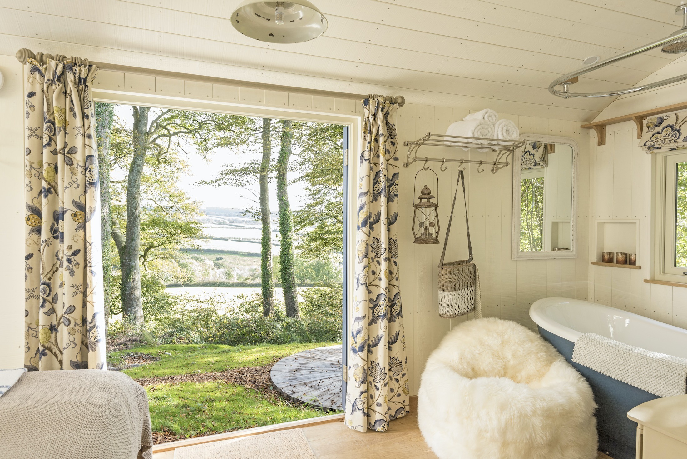 Starbed Hideaways Halcyon Wild Cabin Starbed Hideaways Halcyon Wild Cabin