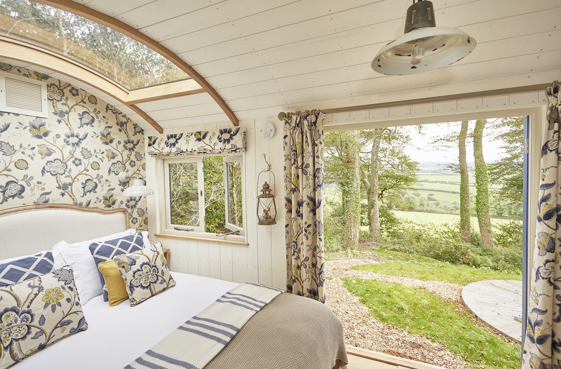 Halcyon Luxury Glamping Wild Cabin Couples Retreat