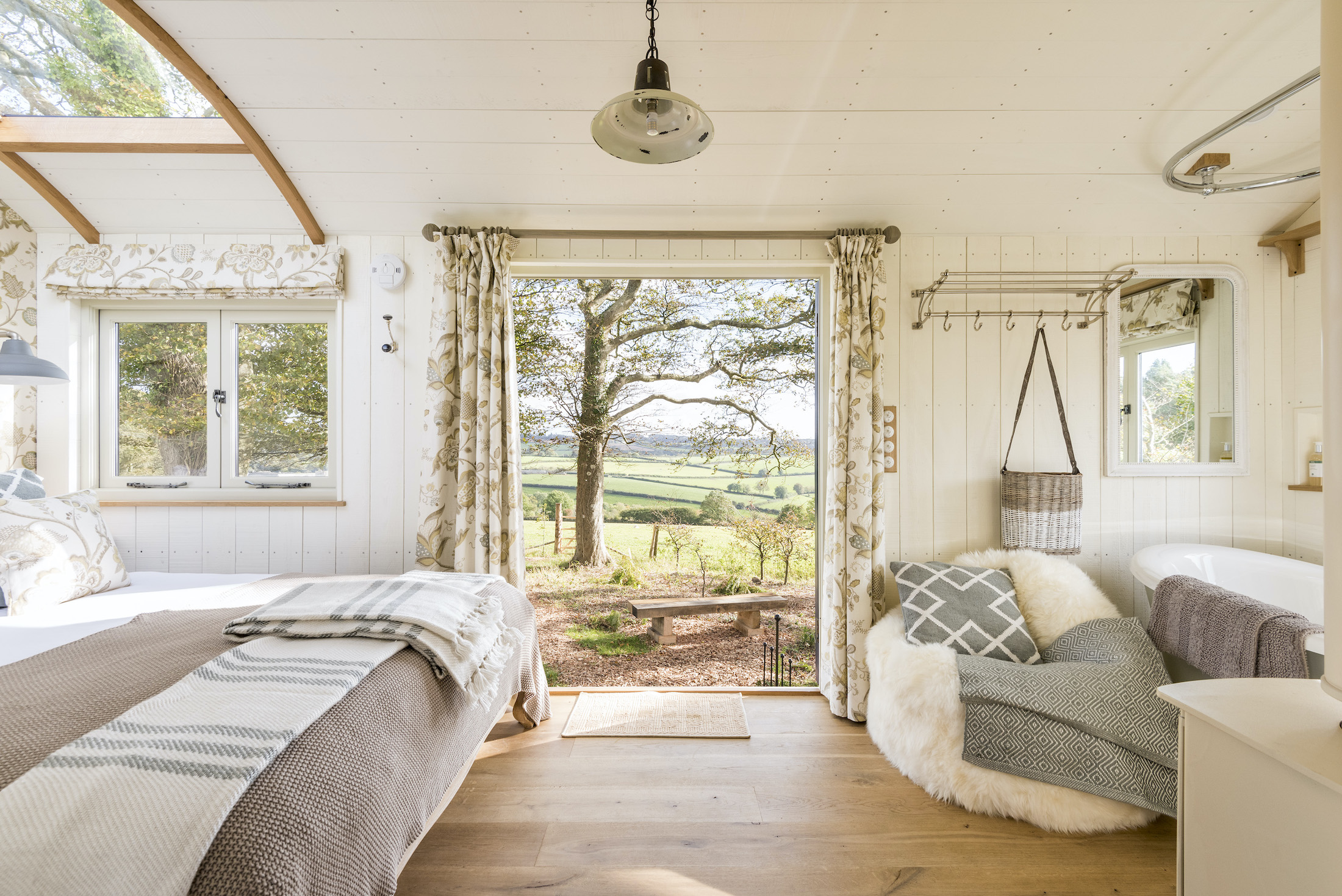 Starbed Hideaways Luxury Glamping Wild Cabin Aurora Starbed Hideaways Luxury Glamping Wild Cabin Aurora