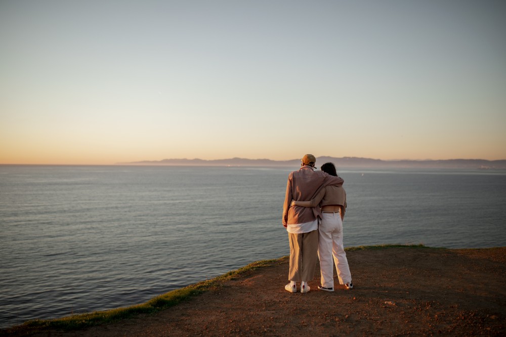 Halcyon Hideaway Luxury Glamping Wild Cabin